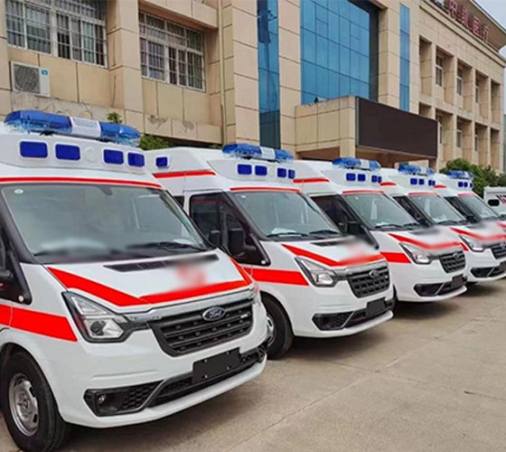 大兴安岭服务车队展示