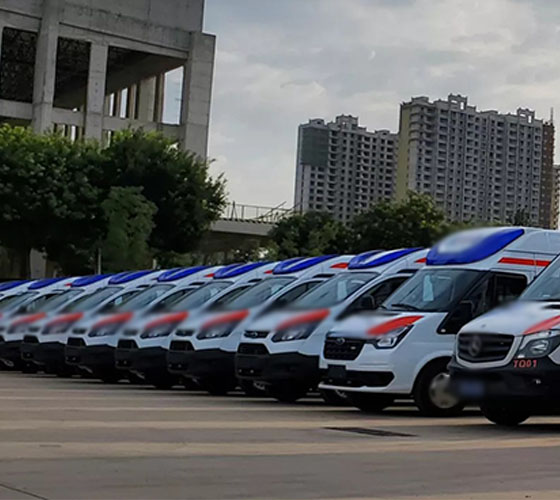 大兴安岭服务车队展示